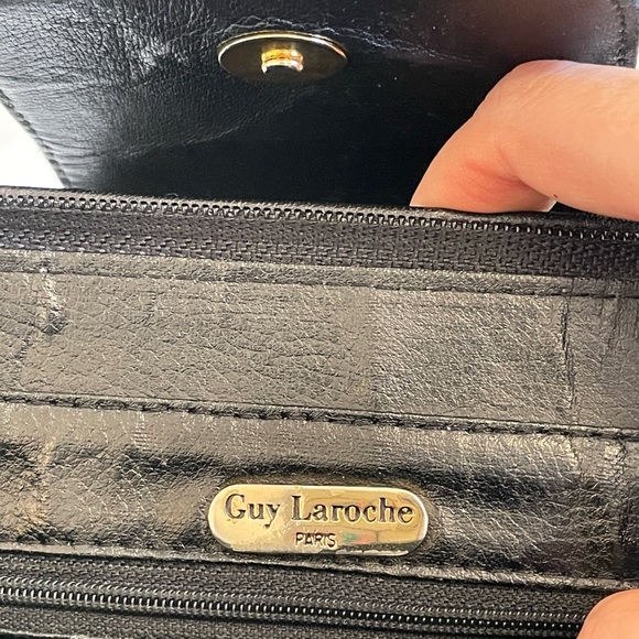 Guy Laroche quilted black leather bag with gold - Picture 8 of 16